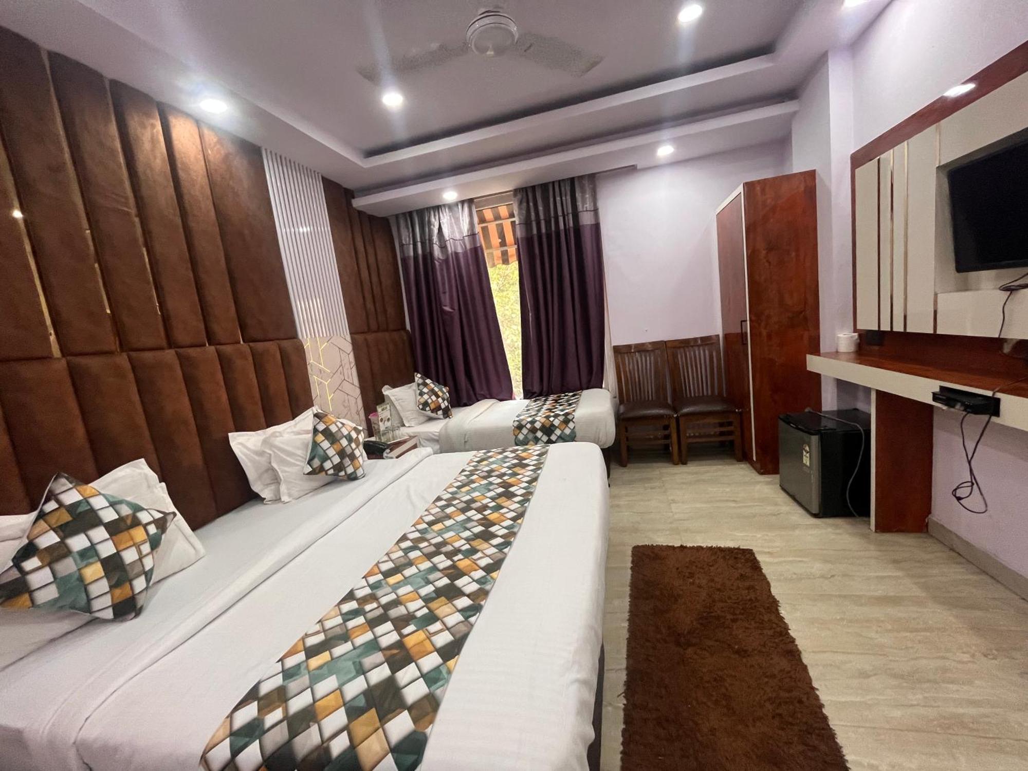 Hotel Embassy Near Rk Ashram Metro نيودلهي المظهر الخارجي الصورة