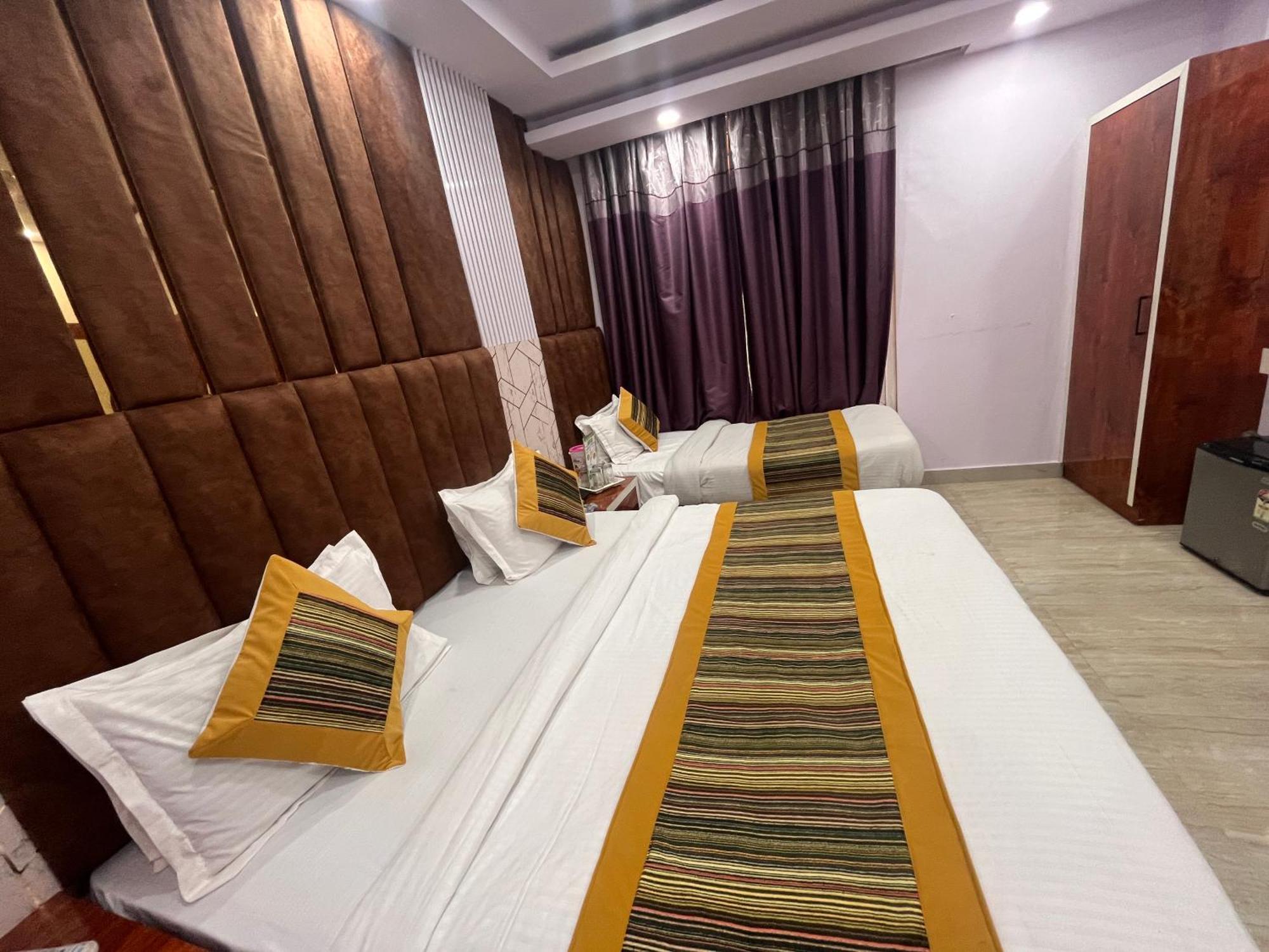Hotel Embassy Near Rk Ashram Metro نيودلهي المظهر الخارجي الصورة
