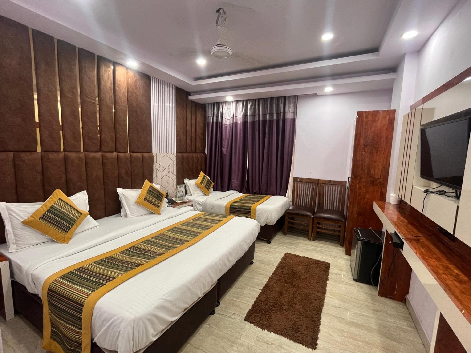 Hotel Embassy Near Rk Ashram Metro نيودلهي المظهر الخارجي الصورة