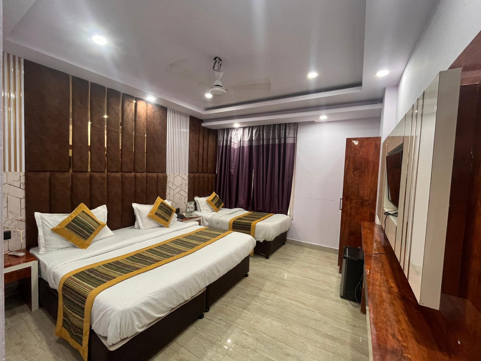 Hotel Embassy Near Rk Ashram Metro نيودلهي المظهر الخارجي الصورة