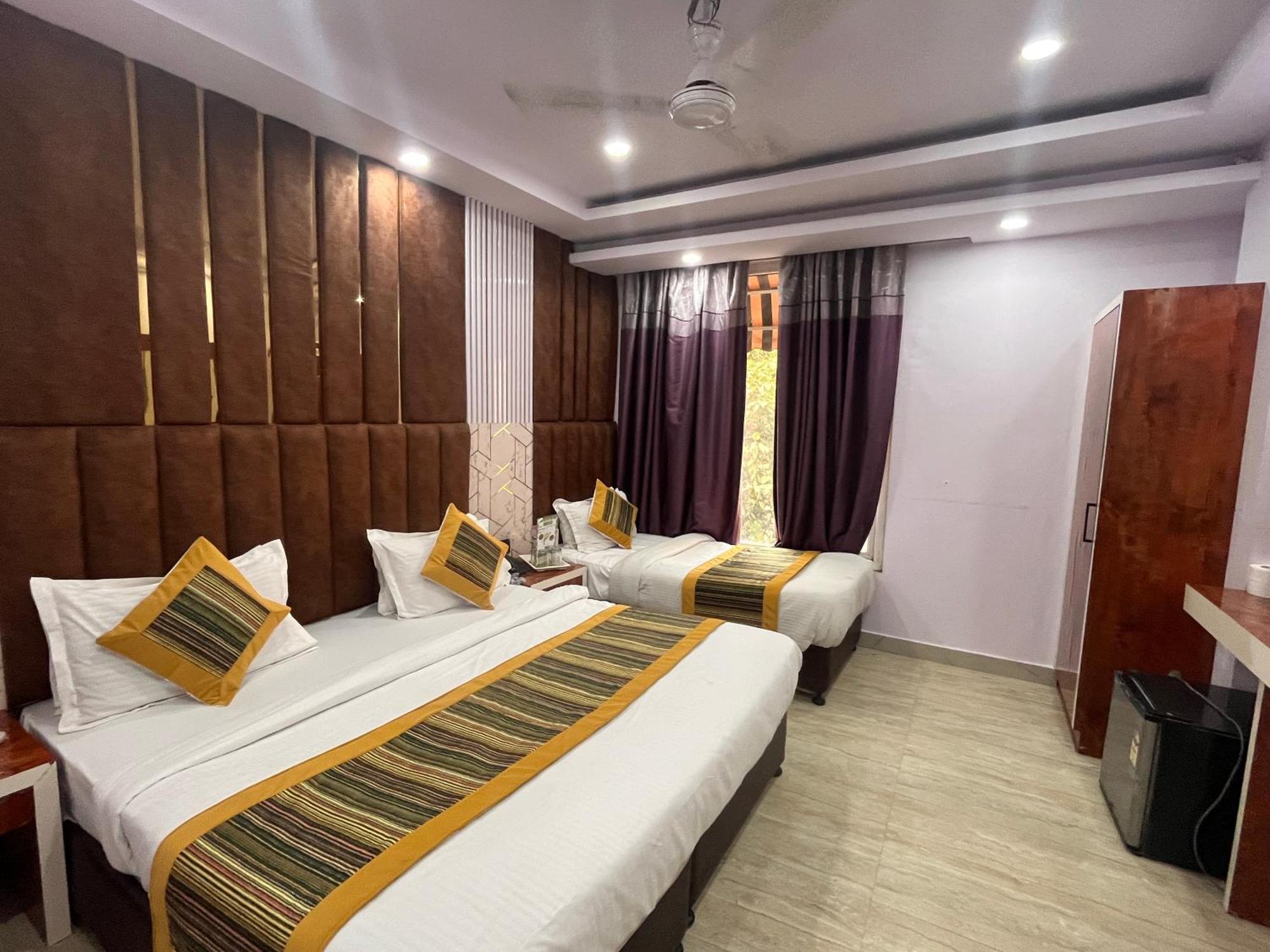 Hotel Embassy Near Rk Ashram Metro نيودلهي المظهر الخارجي الصورة